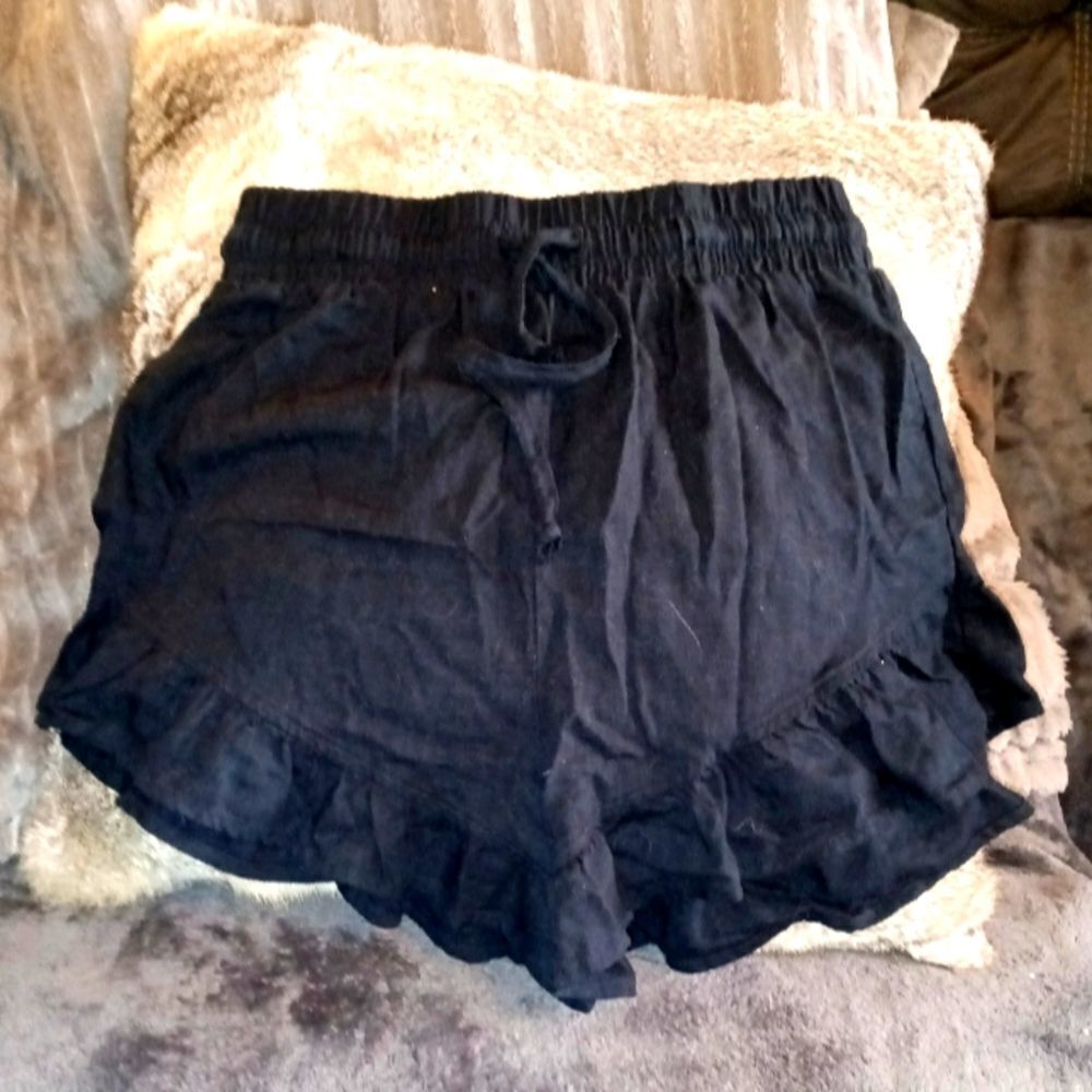 Wild Fable Black Frilly Ruffled Shorts, Tie at Waist, Sz Small